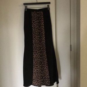 Urban Outfitters Leopard print Maxi Skirt
